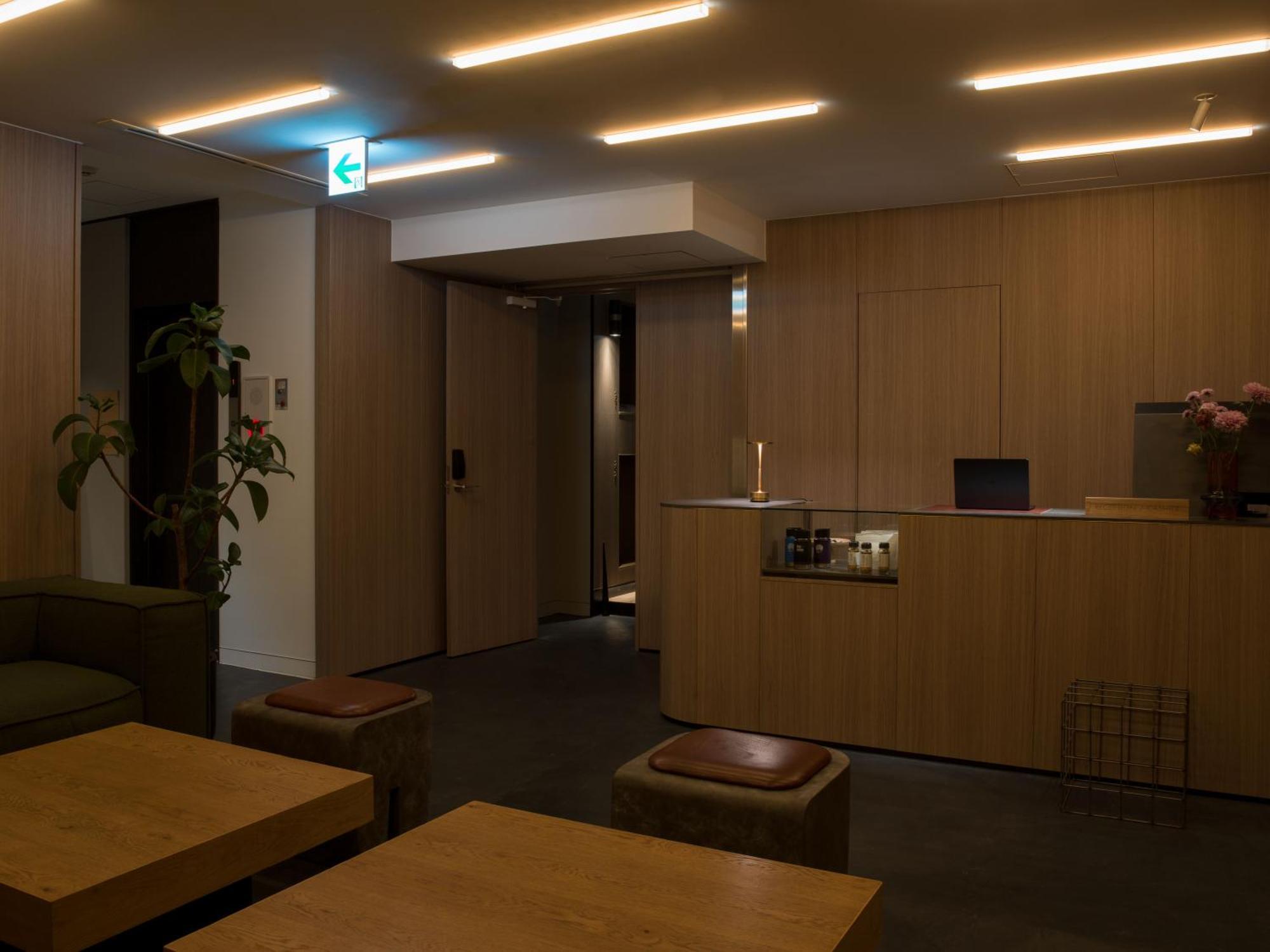 Cafe/minimal Our Our Hostel Tokio